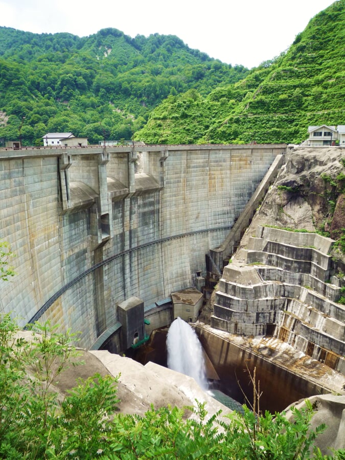 奥三面ダムの写真6