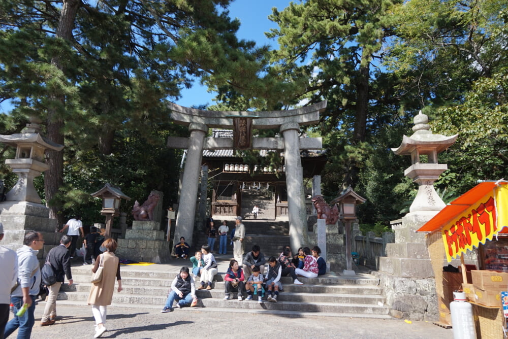 琴弾八幡宮の写真1