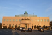 愛西市中央図書館