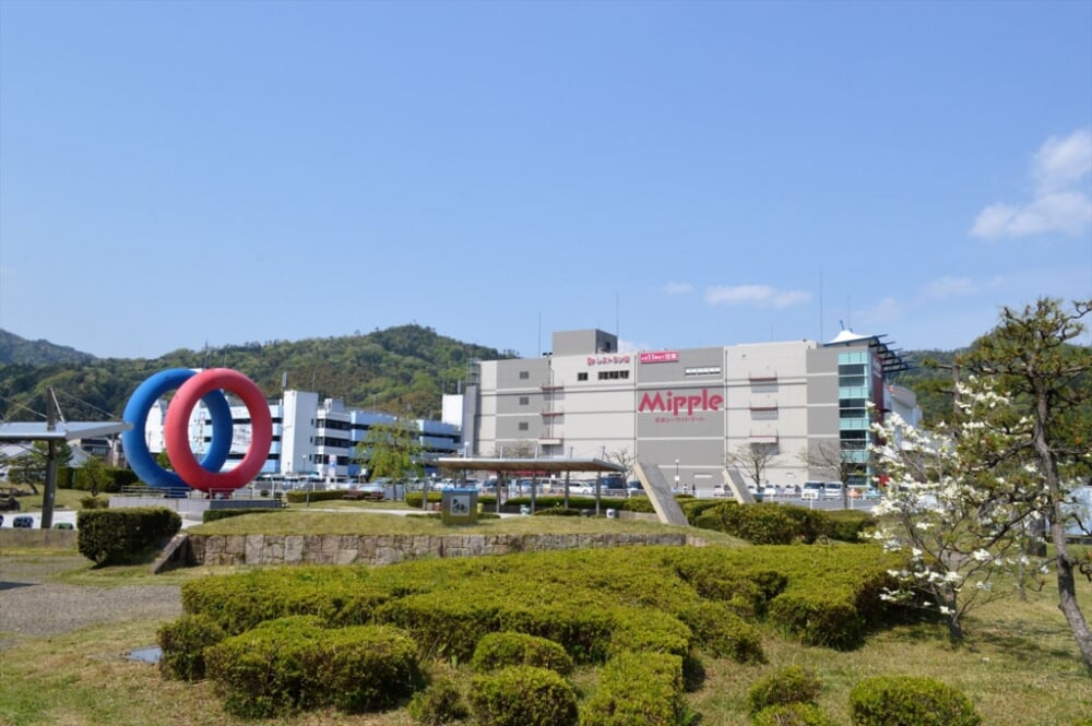宮津市立図書館の写真1