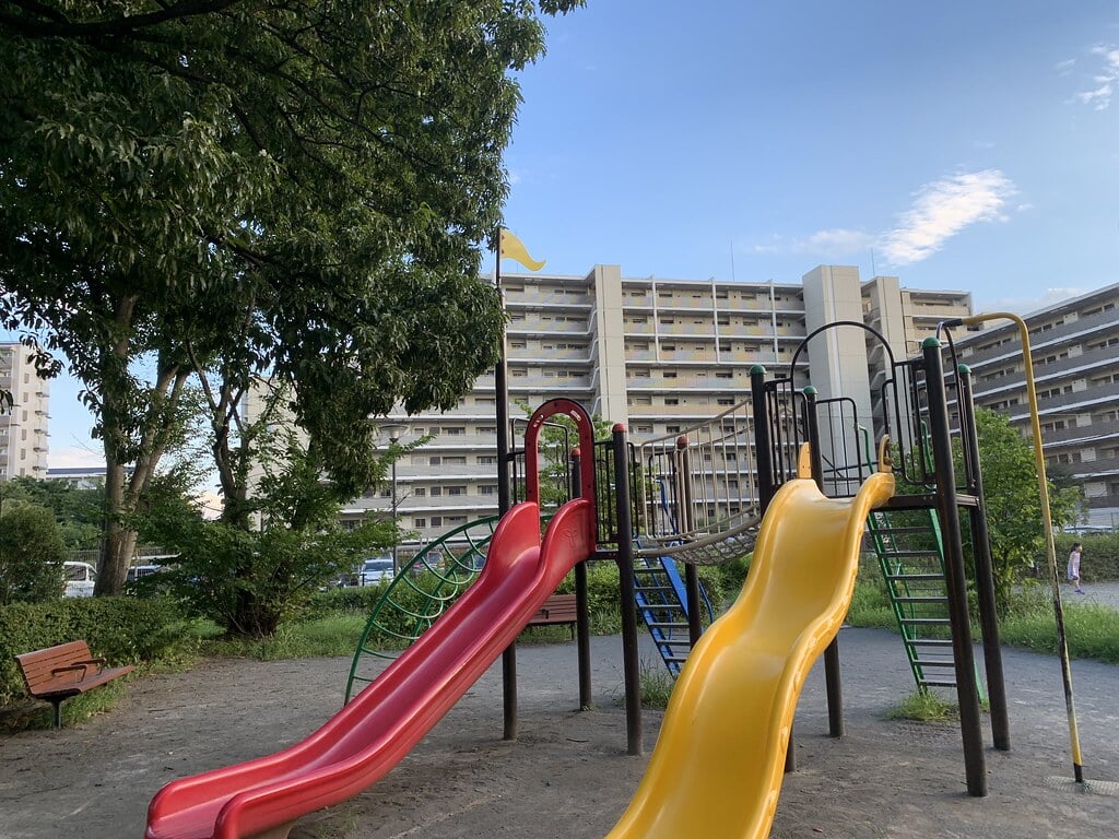 ひばりヶ丘団地南公園の写真2