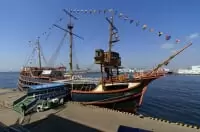 大阪港帆船型観光船 サンタマリア