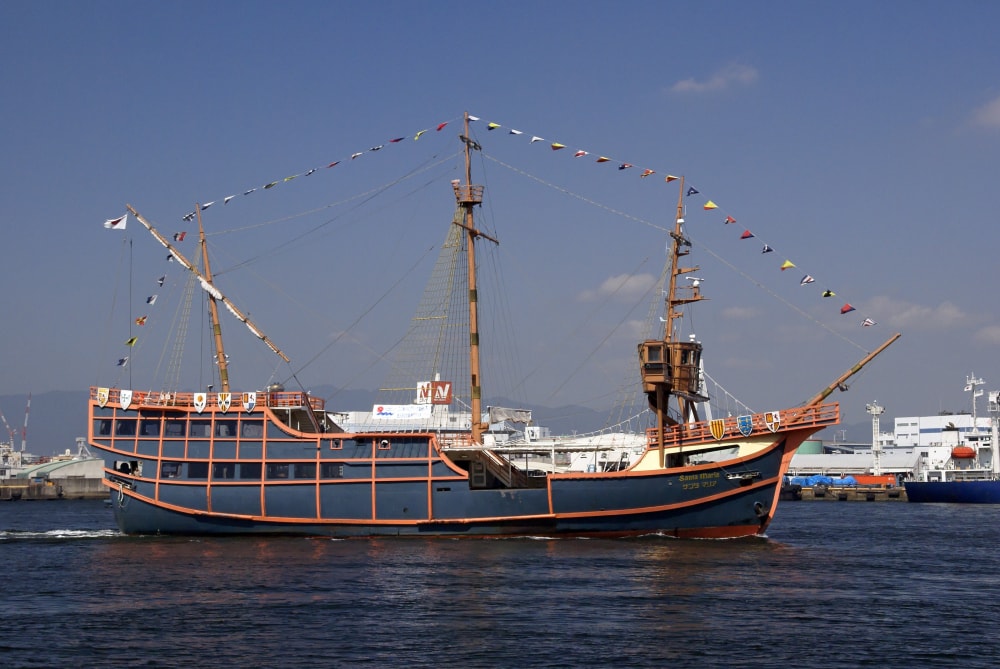 大阪港帆船型観光船 サンタマリアの写真3