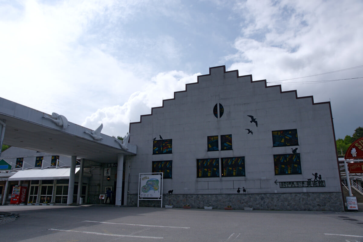 世界の影絵・きり絵・ガラス・オルゴール美術館の写真3