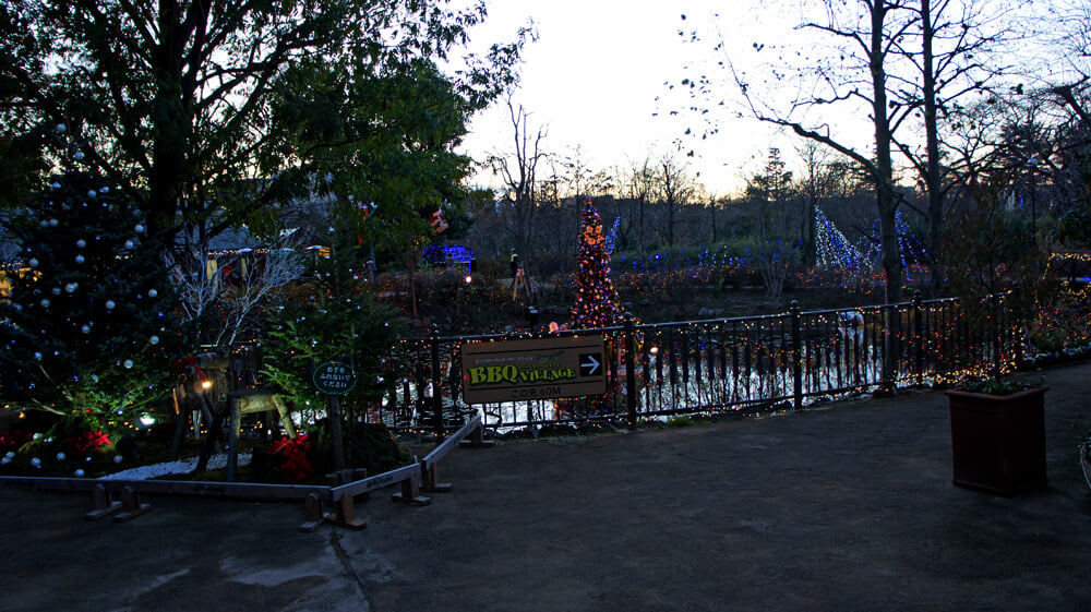 京王フローラルガーデンアンジェ BBQ-VILLAGEの写真1