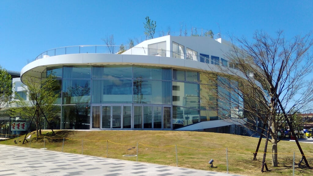 太田市美術館・図書館の写真1