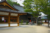 四柱神社