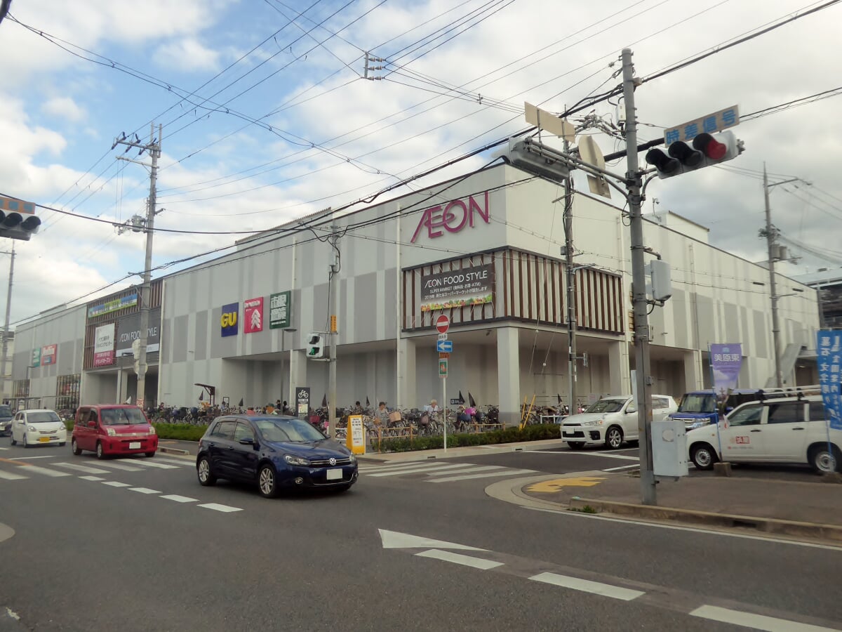 イオン藤井寺　ショッピングモールの写真6