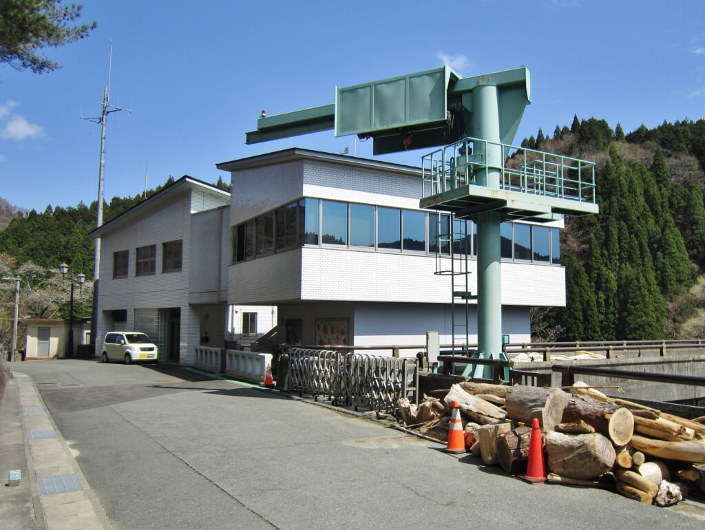 水沼ダムの写真2