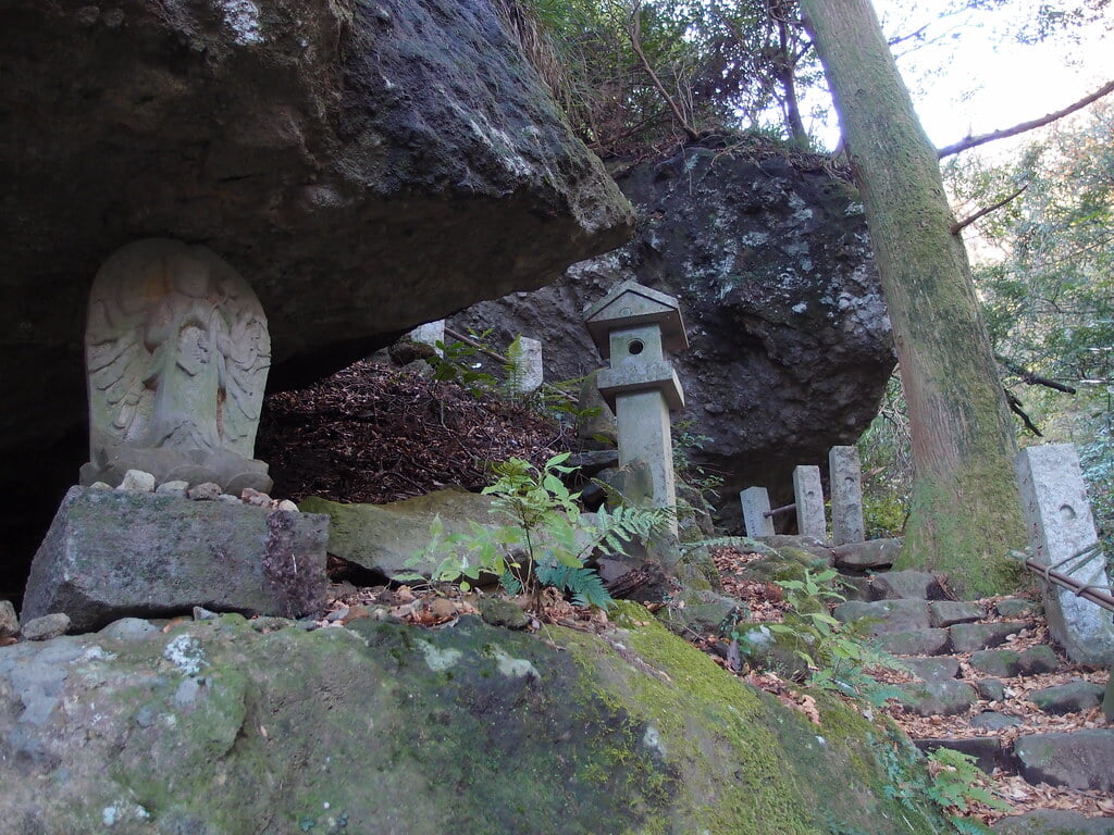 しとどの窟の写真3