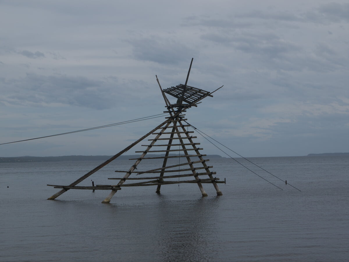 ボラ待ちやぐらの写真1