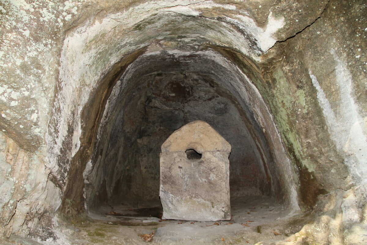 北江間横穴群の写真1