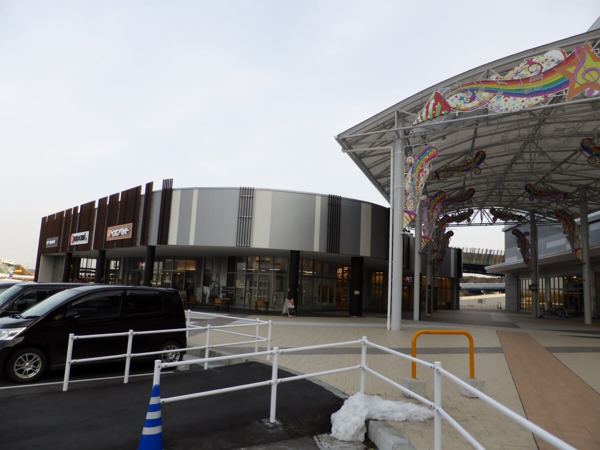 イオンモール東員の写真8