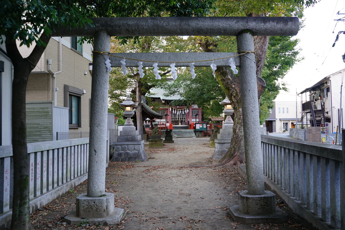 青渭神社の写真6