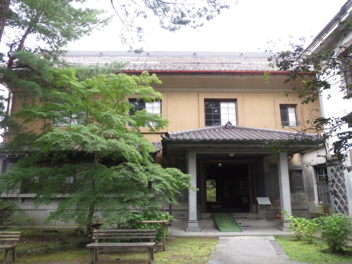 旧佐藤家住宅の写真1