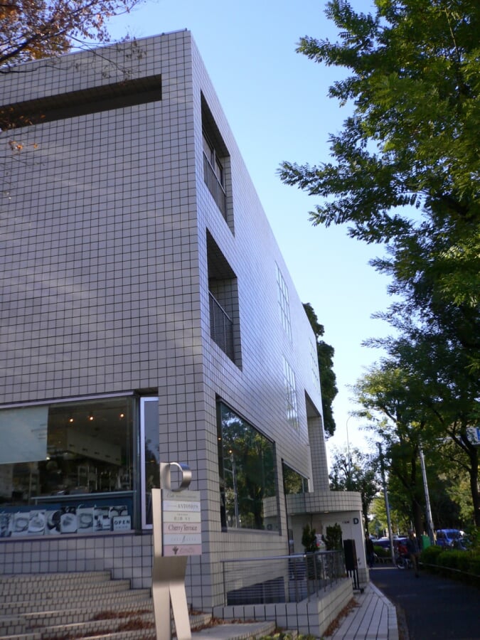 HILLSIDE TERRACEの写真4