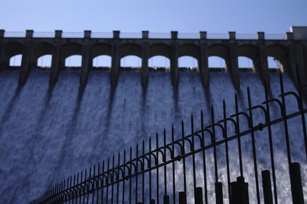 千苅ダムの写真4