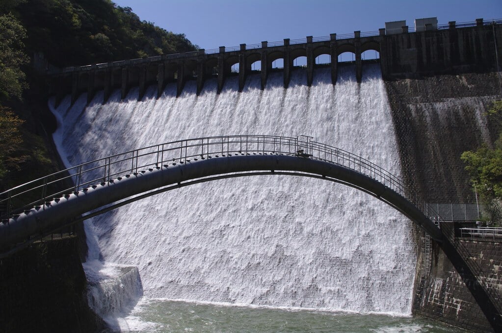 千苅ダムの写真1