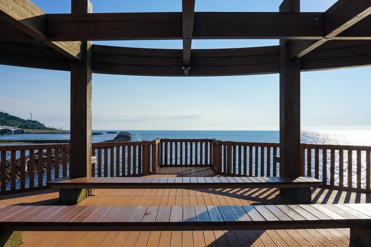 夕凪の橋の写真2