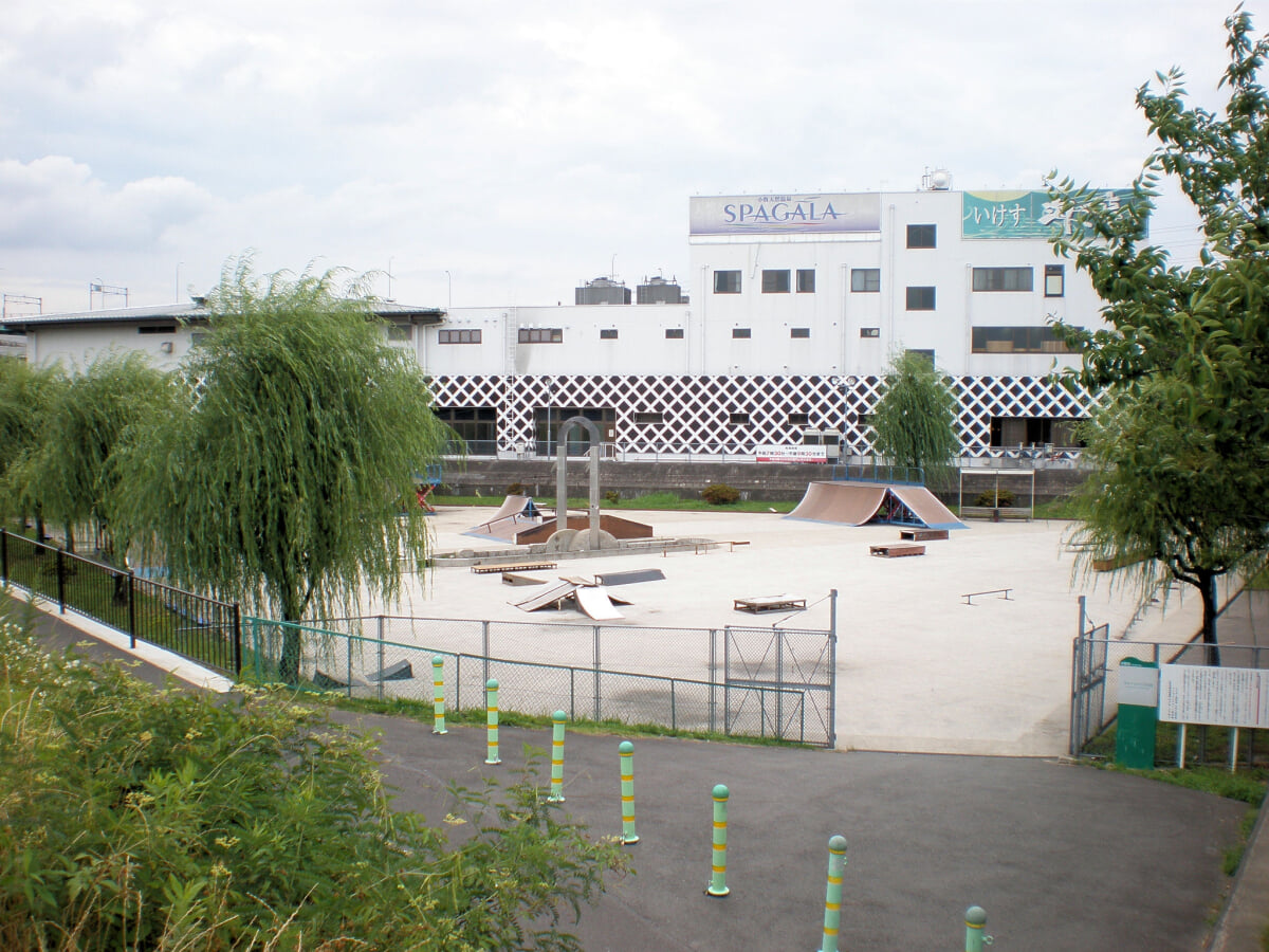 スケートパーク川西の写真1