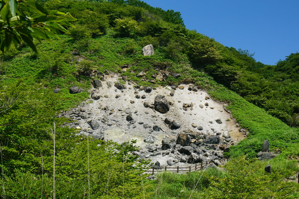 殺生石の写真10