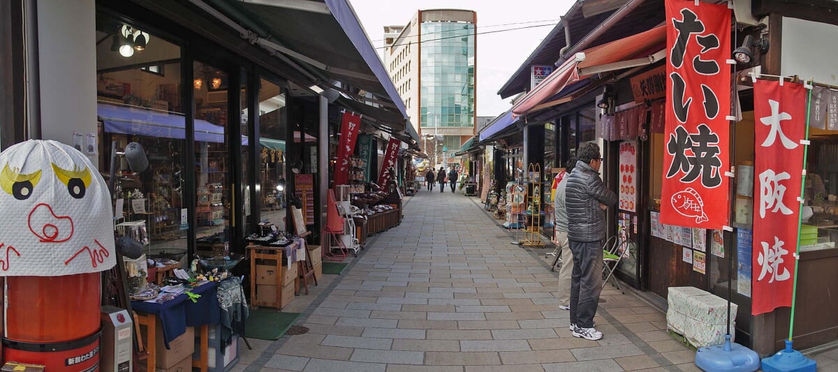 縄手通り商店街の写真1