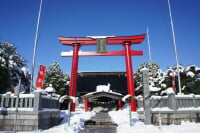 越中護国八幡宮