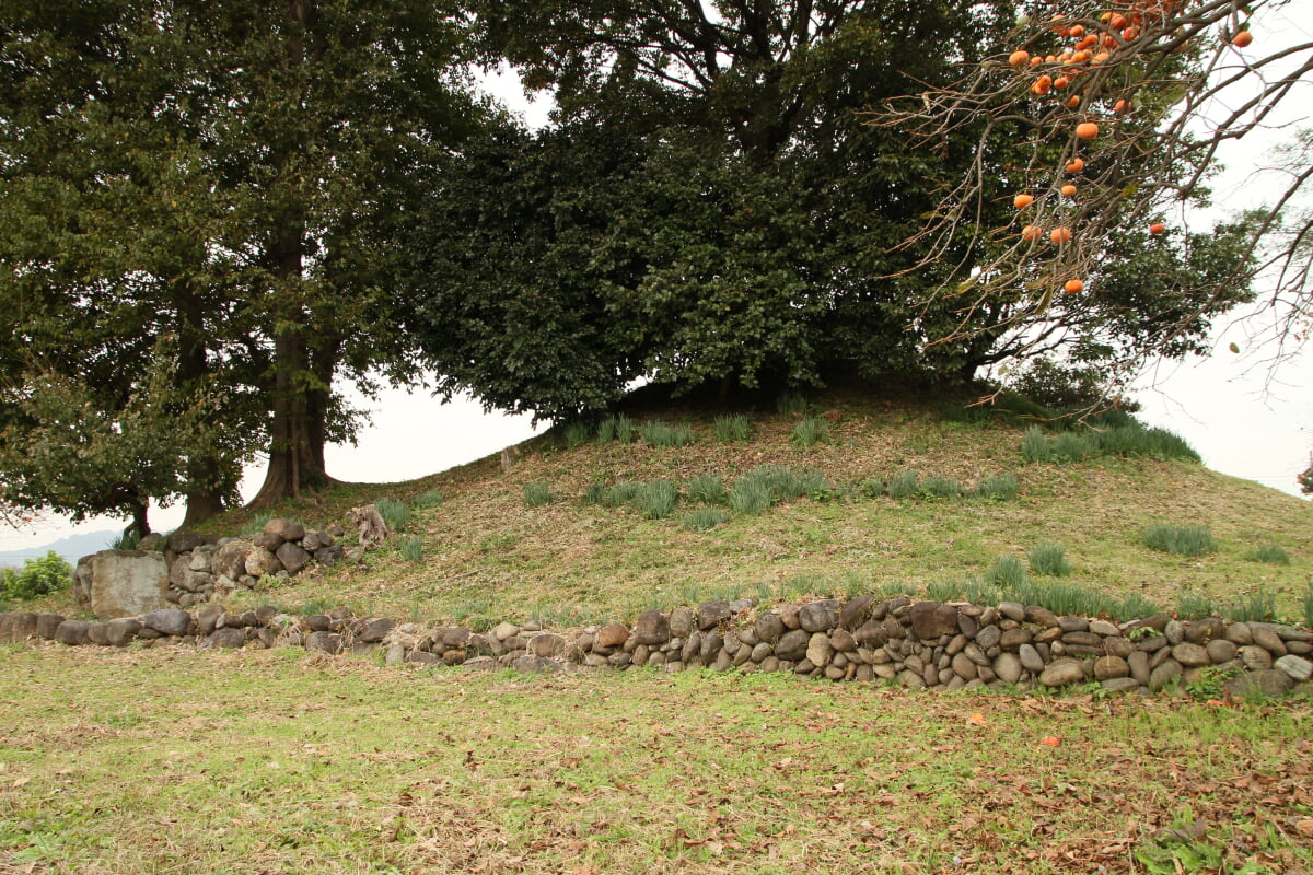 伊勢塚古墳の写真6