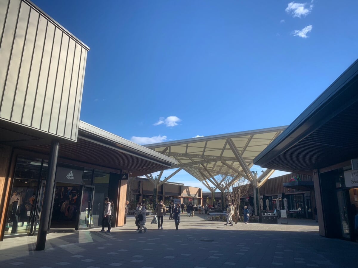 ふかや花園プレミアム・アウトレットの写真2