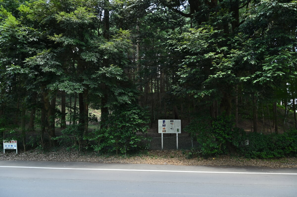 舟塚古墳の写真2