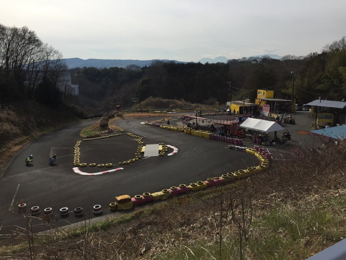 中井インターサーキットの写真1