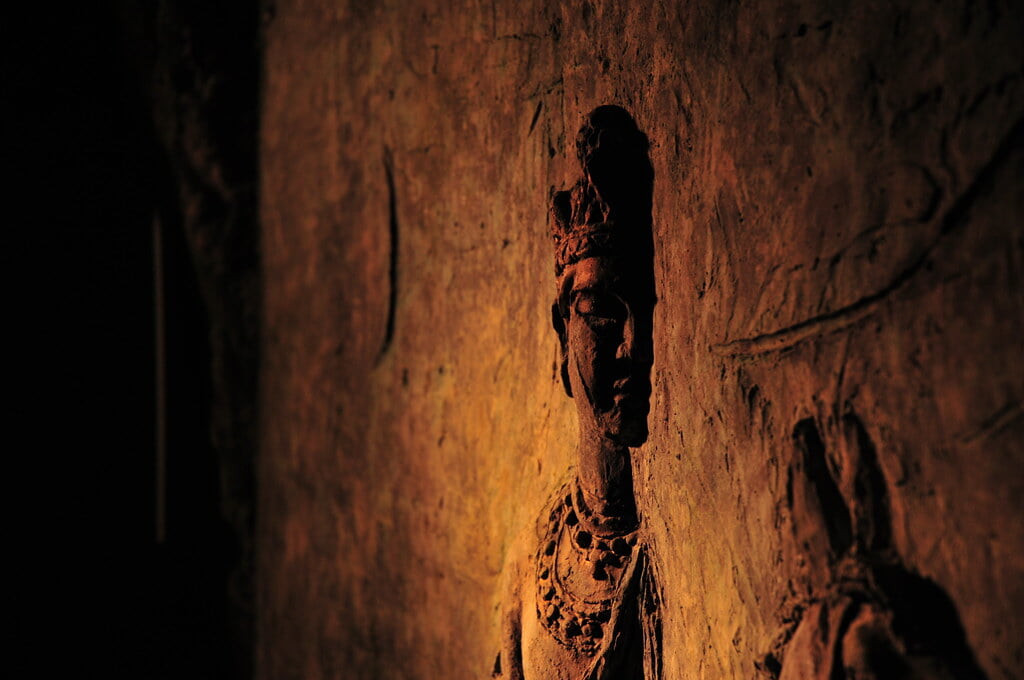 ハニベ巌窟院の写真5