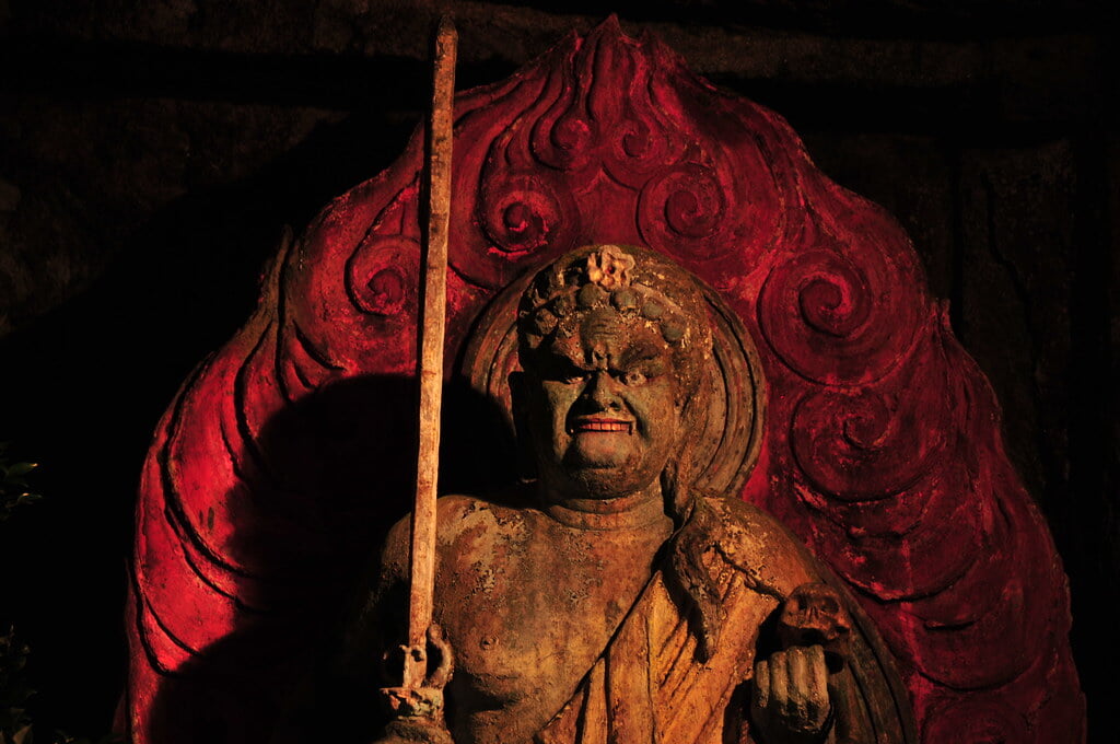 ハニベ巌窟院の写真6