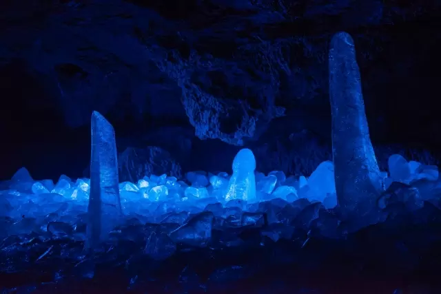 鳴沢氷穴の写真1