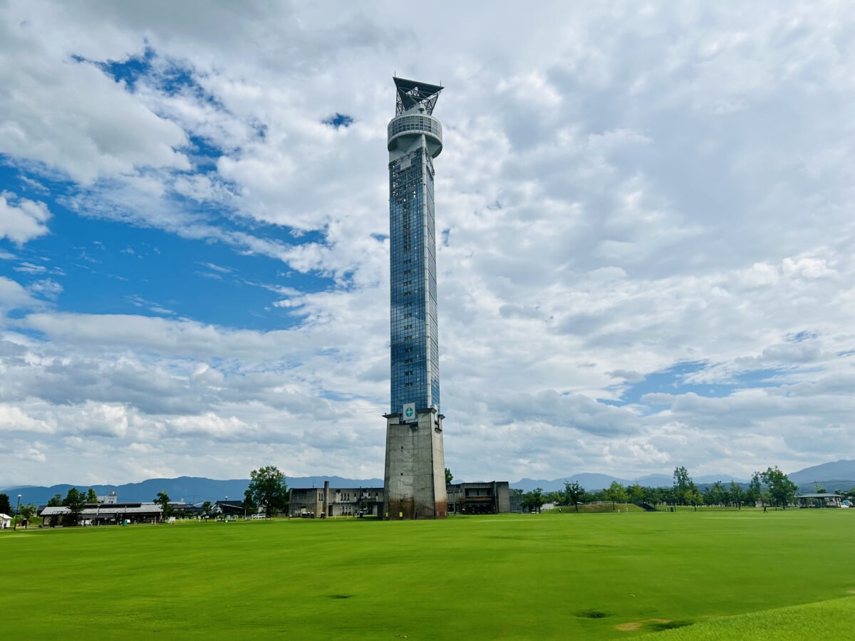 クロスランドおやべの写真1