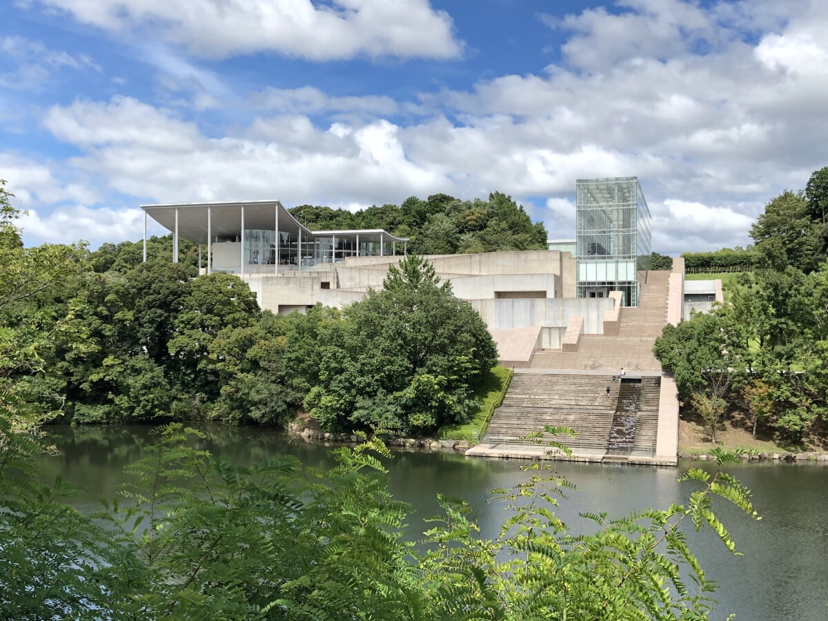 岡崎市美術博物館の写真4