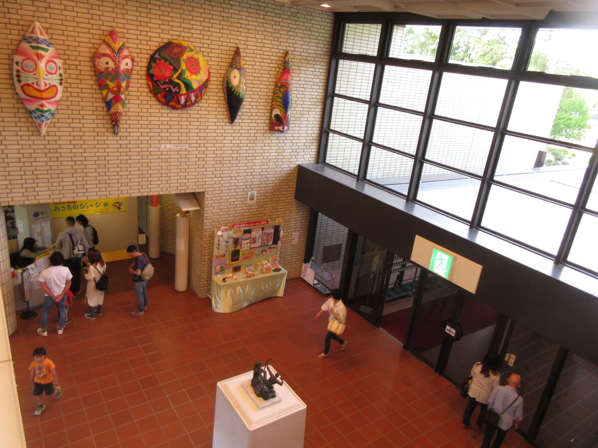 おかざき世界子ども美術博物館の写真1