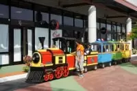 アウトレットモール あしびなー