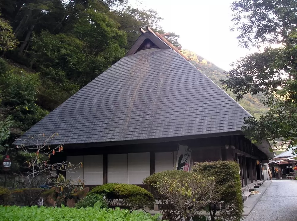 鶴富屋敷の写真1