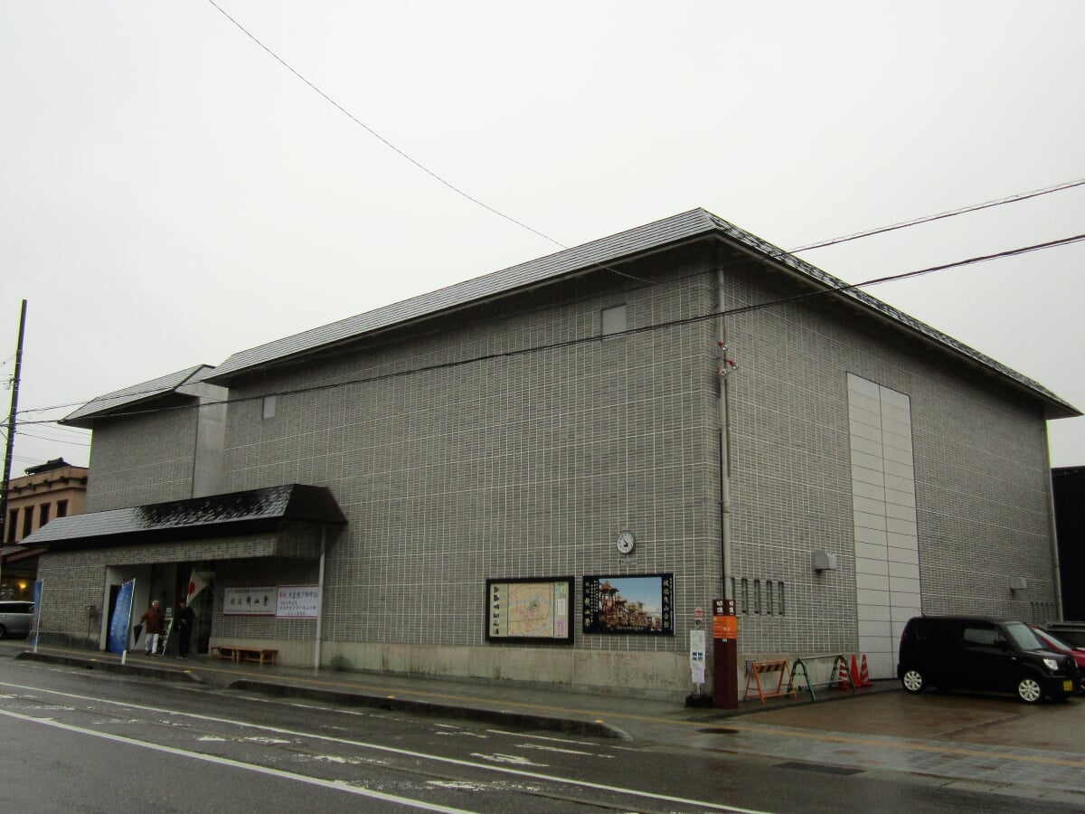 城端曳山会館の写真1