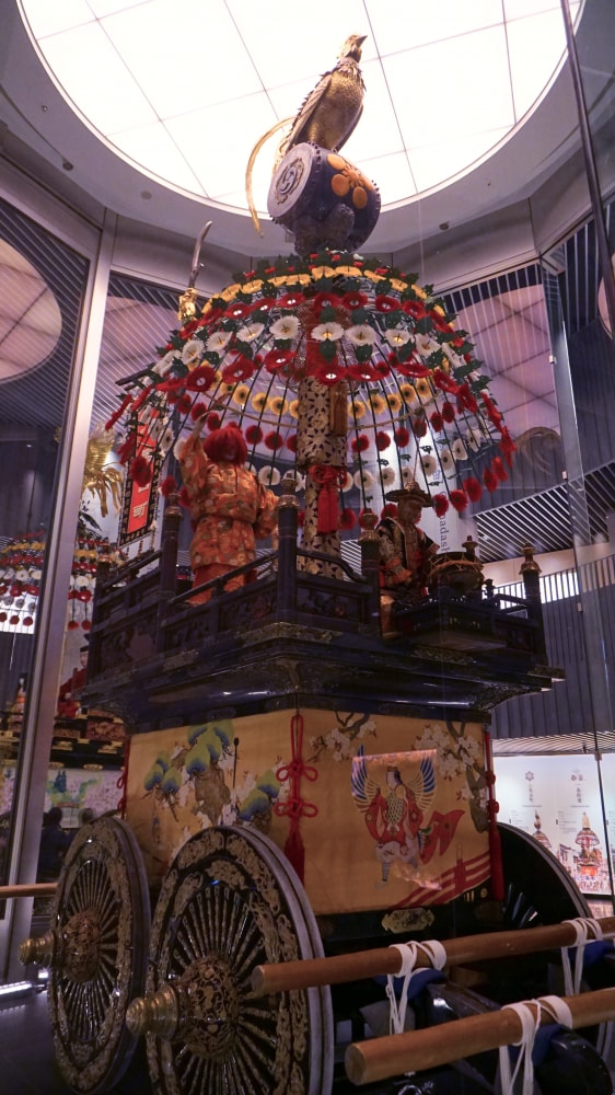 高岡御車山会館の写真2