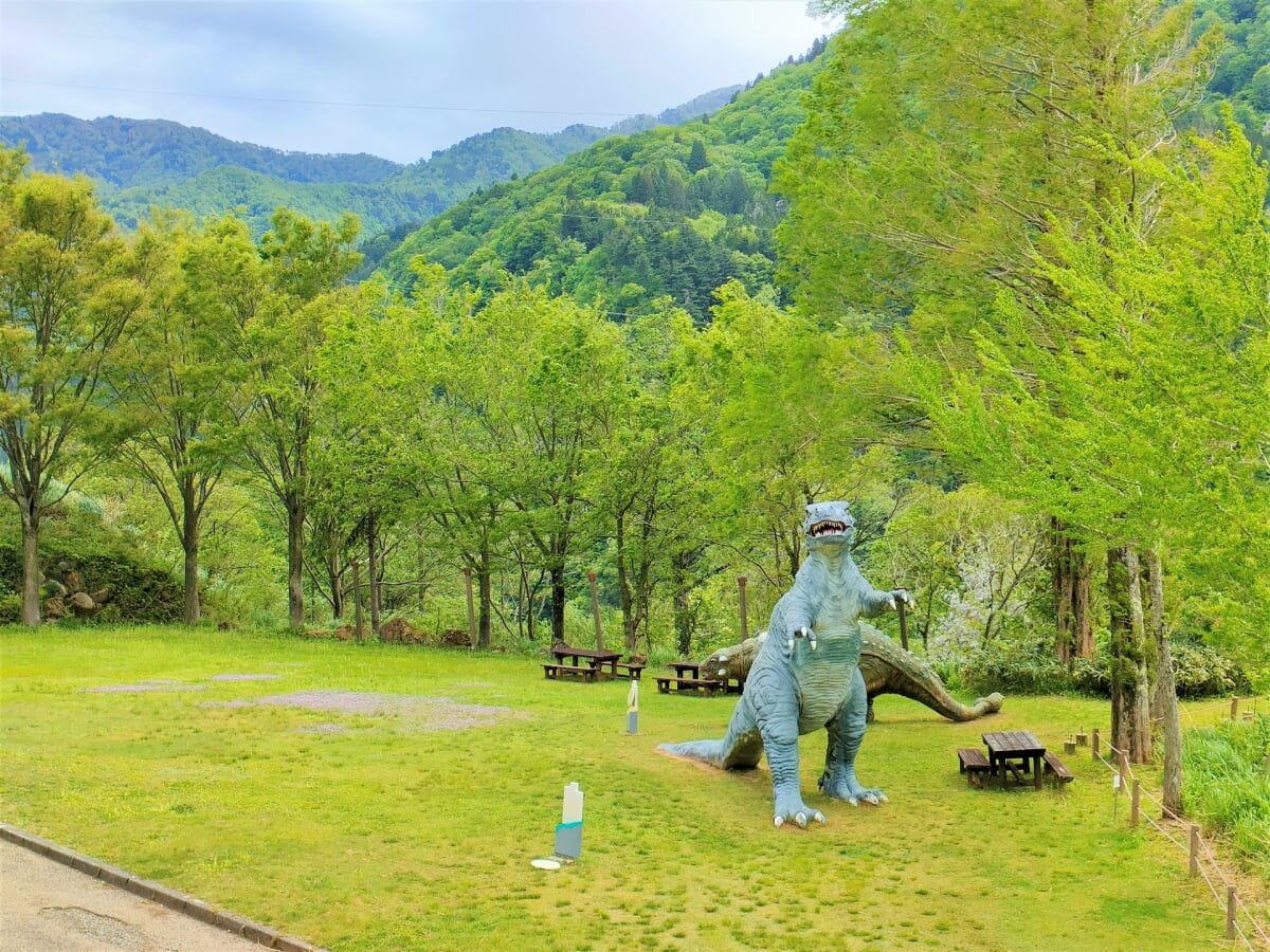 白山恐竜パーク白峰の写真4