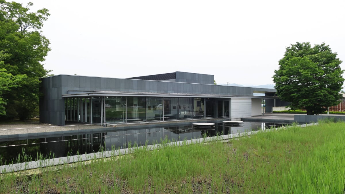 安曇野高橋節郎記念美術館の写真1