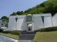 伊豆の長八美術館