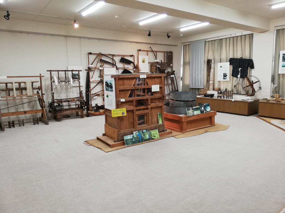 米原市伊吹山文化資料館の写真3
