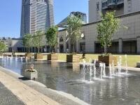 グランモール公園 美術の広場