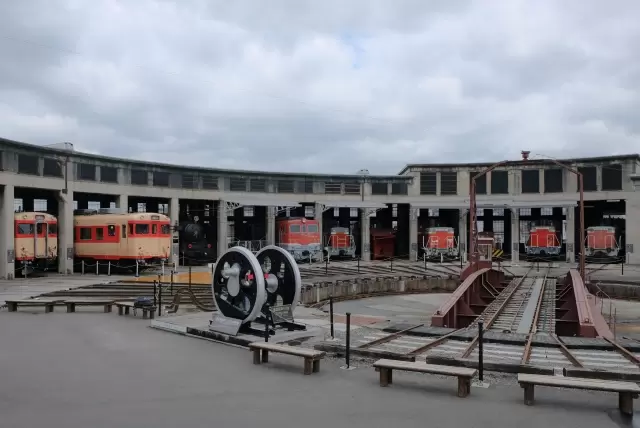 津山まなびの鉄道館の写真1