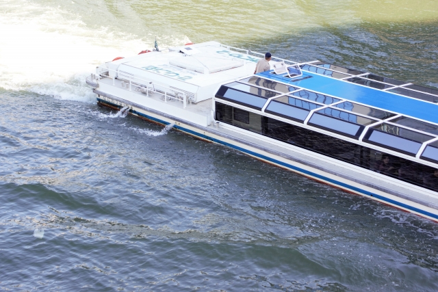 大阪城・中之島めぐり アクアライナー 大阪水上バスの写真4