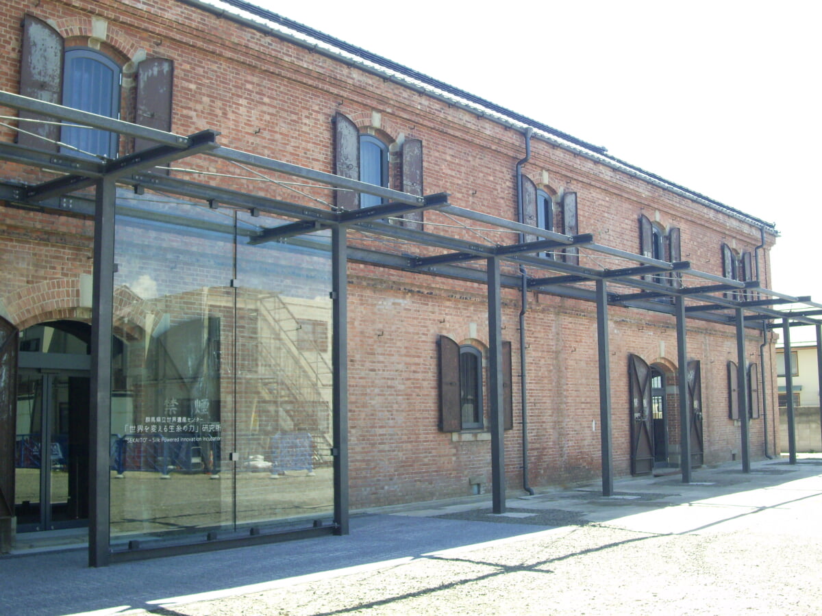 群馬県立世界遺産センターの写真1