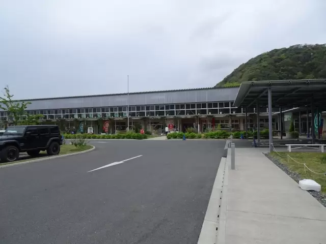 道の駅 保田小学校の写真1